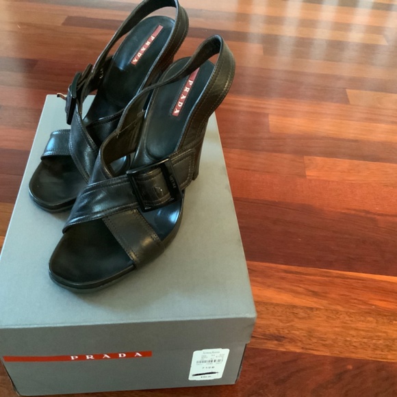 Prada Shoe - Picture 5 of 5